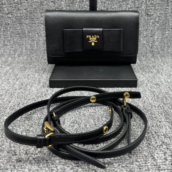 Prada Leather Shoulder Bag 450-080425 - Picture 1 of 11